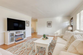 14 Mi to Denver Zoo Pet-Friendly Arvada Home